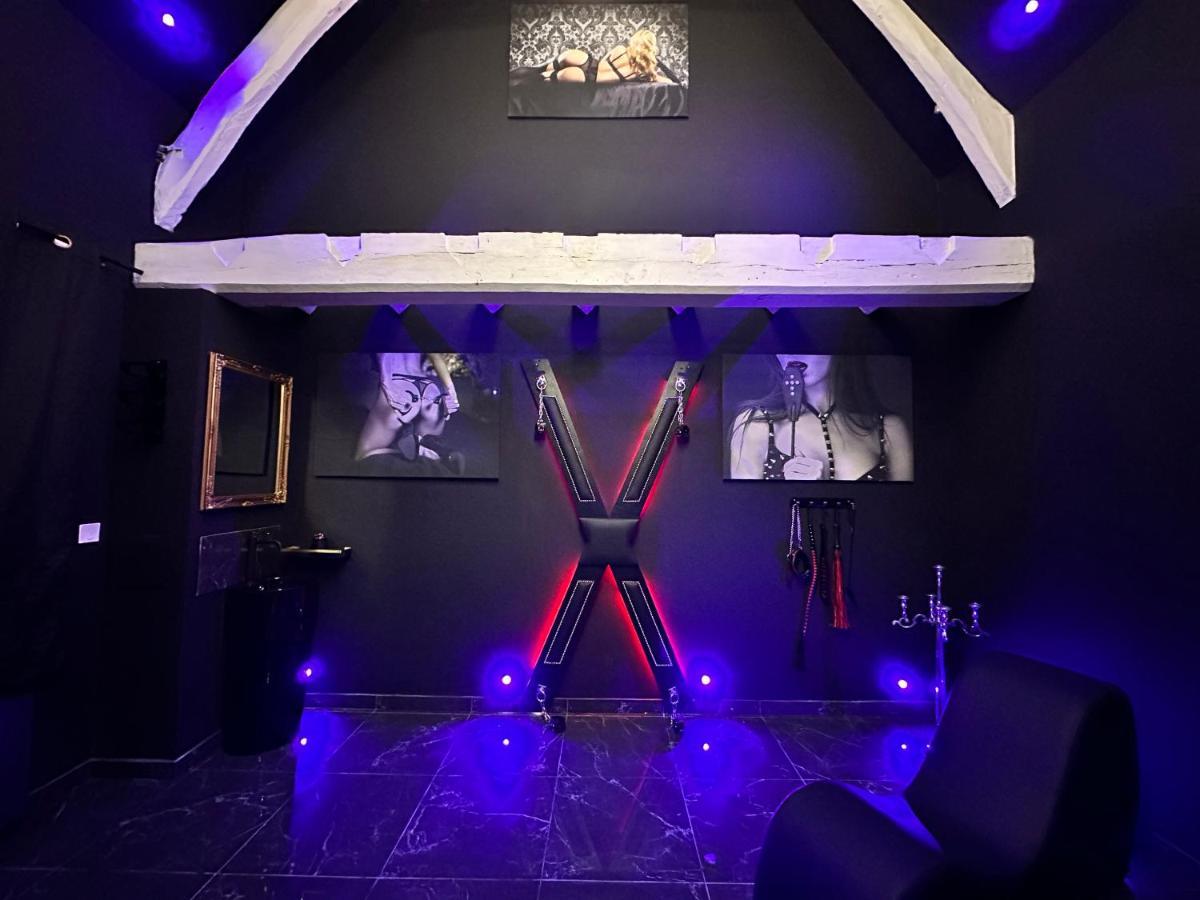 Loveroom De Luxe - Theme 50 Nuances De Grey Maison Privative Spa Insolite Douchy-les-Mines Dış mekan fotoğraf